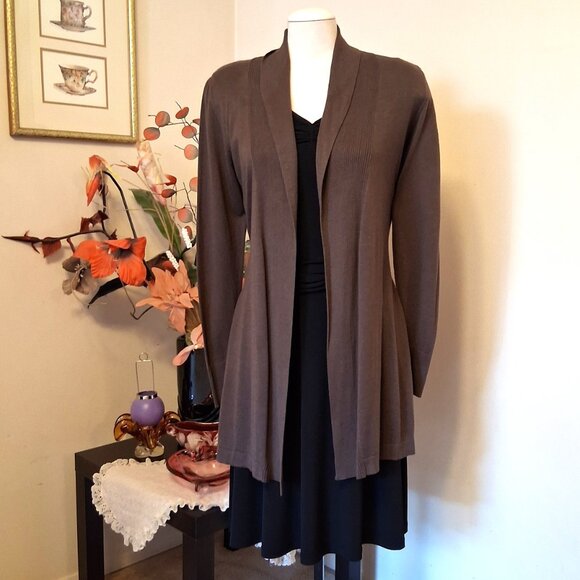 NWOT gollehaug collection Brown Cardigan Knit Lightweight Sweater Outerwear - Picture 3 of 7